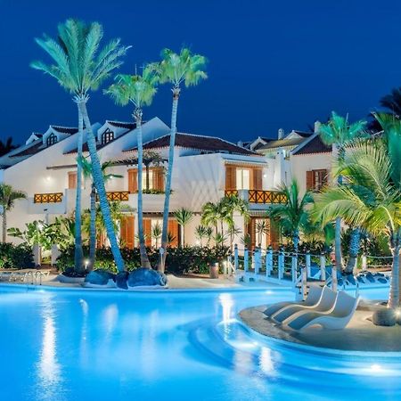 Villas And Apartments In A Popular Complex Playa de las Américas Exterior foto